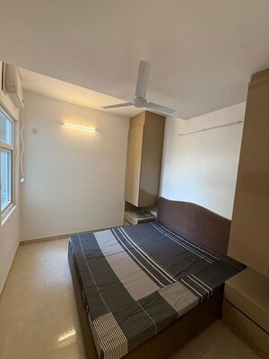 Living Room in 2 BHK Builder Floor at Sector 42 – for Rent