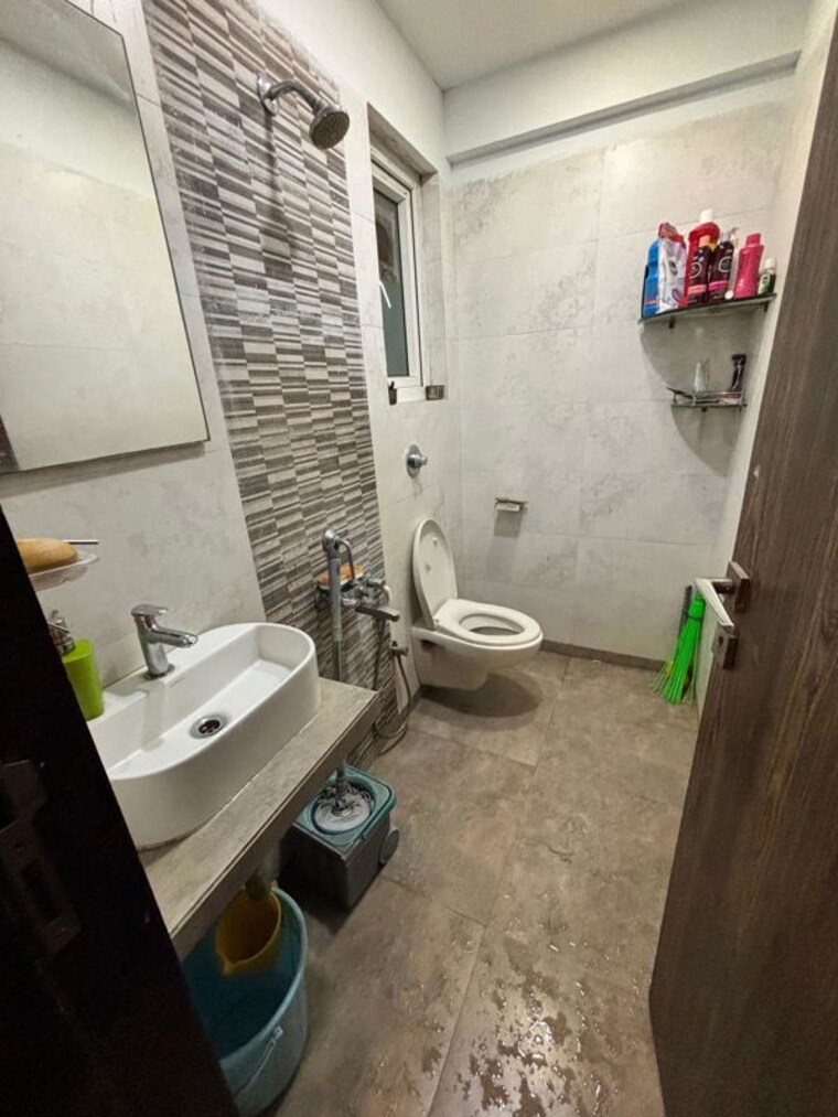 Bathroom, jhv-hira-laxmi-heights 2 Bedroom 1060 Sq.Ft. Apartment In Ulwe Sector 9 Navi Mumbai 10233405