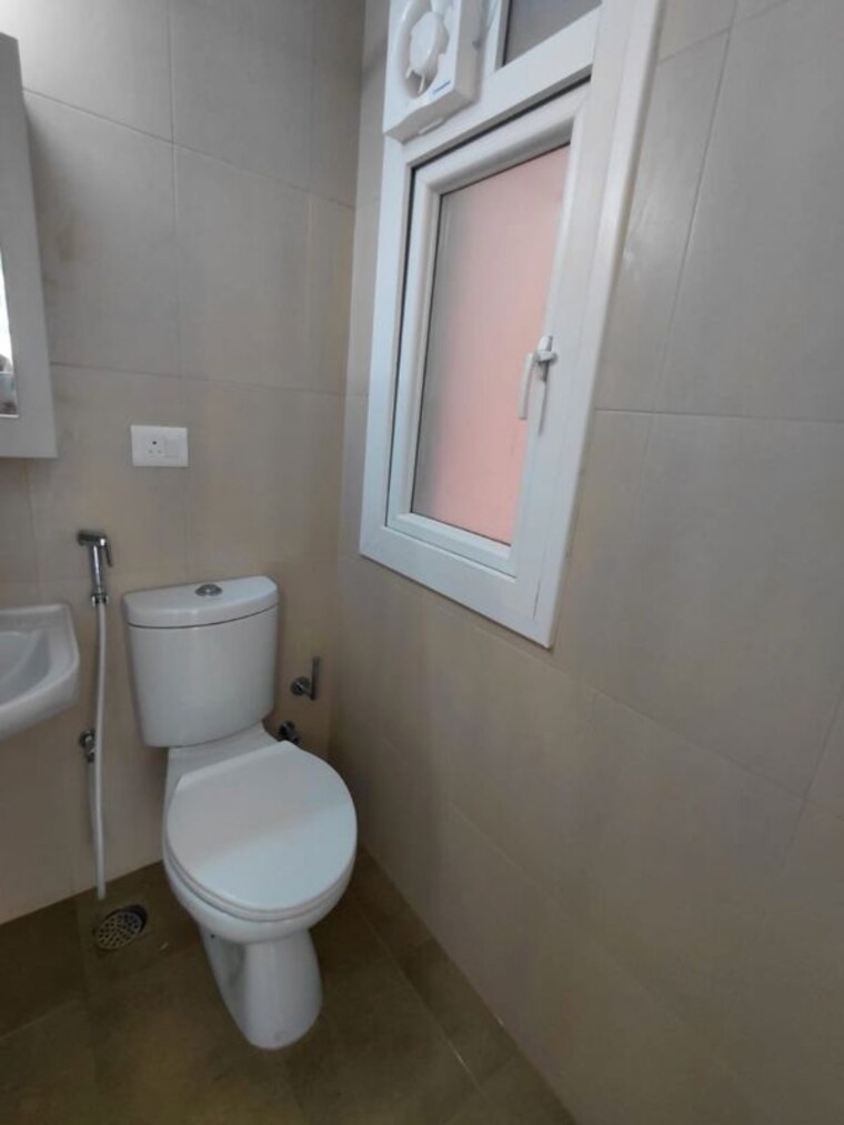 Bathroom, brigade-el-dorado 2 Bedroom 745 Sq.Ft. Apartment In Bagaluru Bangalore 10233458