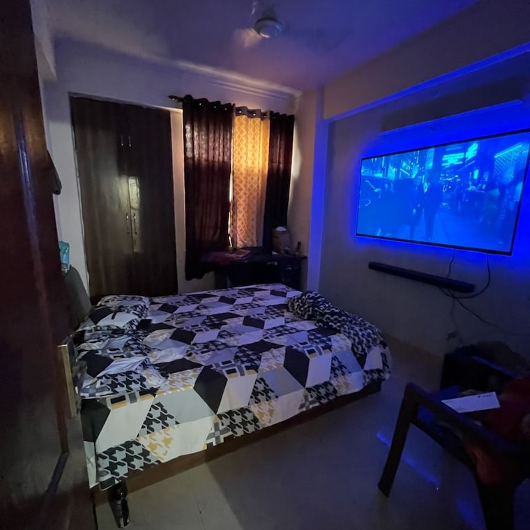 Bedroom, amrapali-zodiac 2.5 Bedroom 1075 Sq.Ft. Apartment In Sector 120 Noida 10233485