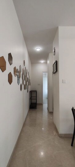 1 BHK + Extra Room Apartment For Rent in Godrej The Trees