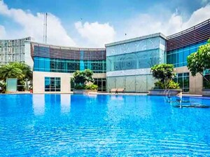 Swimming Pool in 4 BHK Apartment at K Raheja Vivarea, Mahalaxmi – for Rent