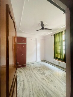 3 BHK Apartment For Rent in Grandeur Apartments Butler Colony