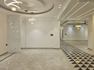 Bathroom in 5 BHK Builder Floor at Green Fields Colony – for Rent