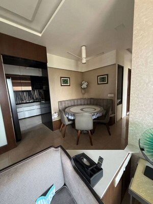 Master Bedroom in 3 BHK Apartment at Sheth Vasant Lawns, Laxmi Nagar – for Rent