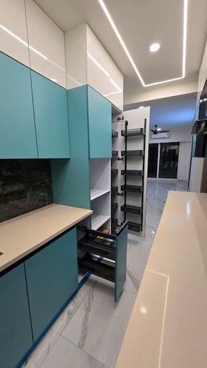 Master Bedroom in 3 BHK Apartment at Ansal Height 86, Sector 86 – for Rent