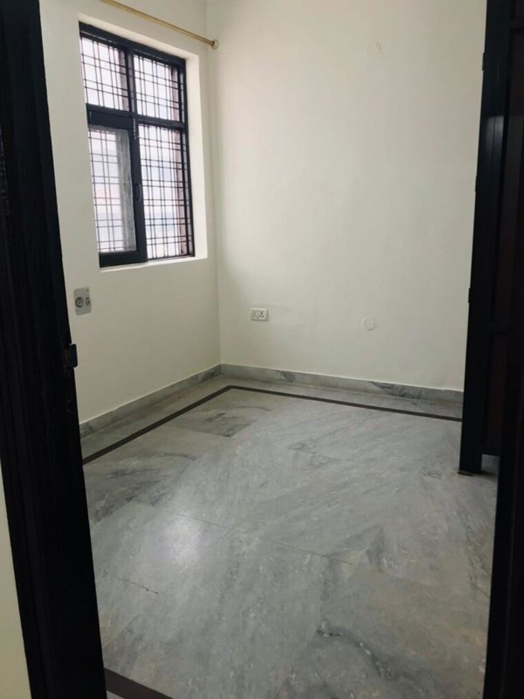 Room, adhunik-society 2 Bedroom 1450 Sq.Ft. Builder Floor In Sector 52 Gurgaon 10233541