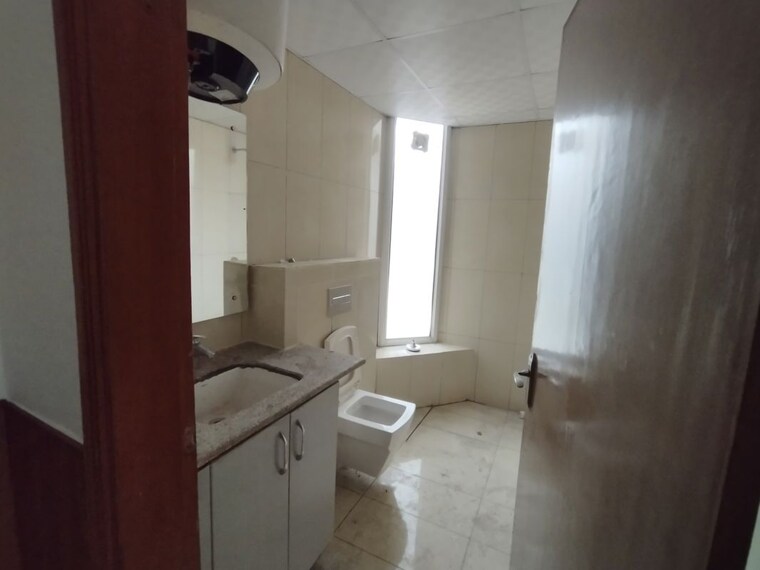 Bathroom, ss-the-leaf 2 Bedroom 1740 Sq.Ft. Apartment In Sector 85 Gurgaon 10233554