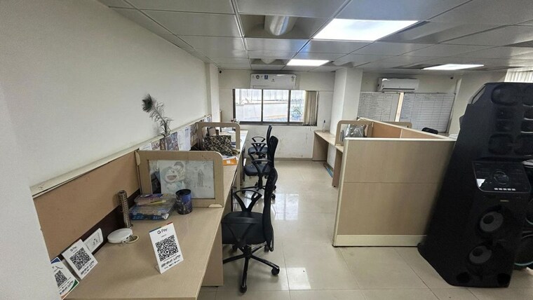 Team Area, vikhroli west Commercial Office Space 2500 Sq.Ft. In Vikhroli West Mumbai 10233598