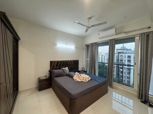 Bedroom in 2 BHK Apartment at Seawoods – for Sale