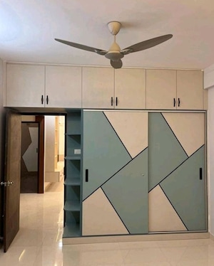Room in 6 BHK Villa at Vijay Nagar – for Sale