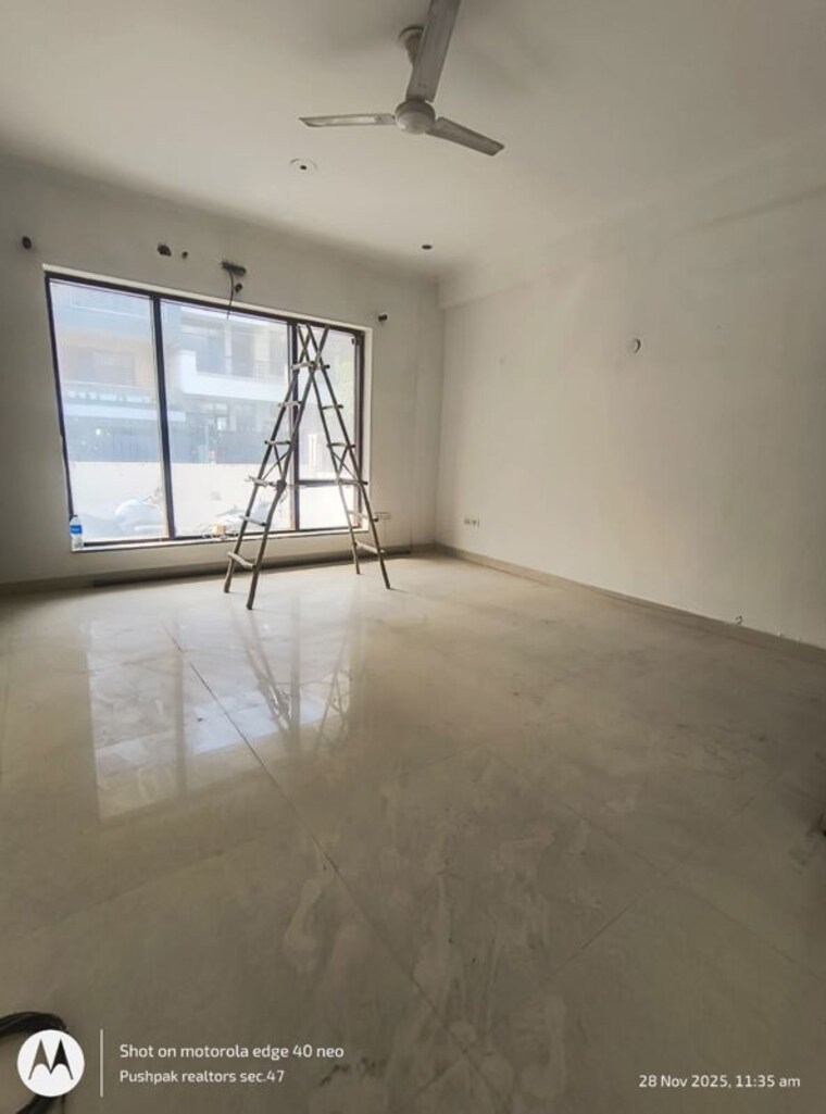Room, sector 38 2 Bedroom 2000 Sq.Ft. Builder Floor In Sector 38 Gurgaon 10233635