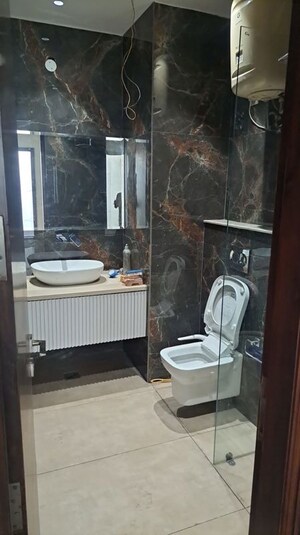 Bathroom in 3.5 BHK Builder Floor at Sector 16 – for Rent