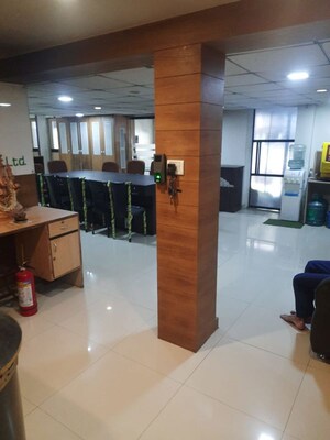  Office Space For Rent in Vikhroli West