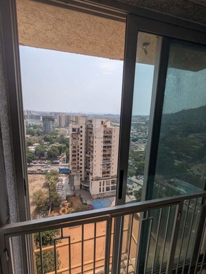 2 BHK Apartment For Rent in Mayfair The View, Vikhroli West