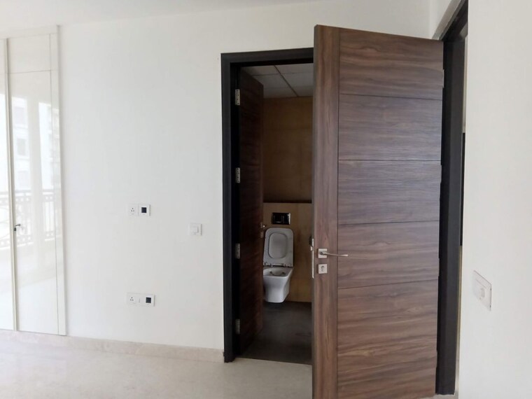 Room, krrish-shalimar-ibiza-town 3.5 Bedroom 2390 Sq.Ft. Apartment In Suraj Kund Faridabad 10233678