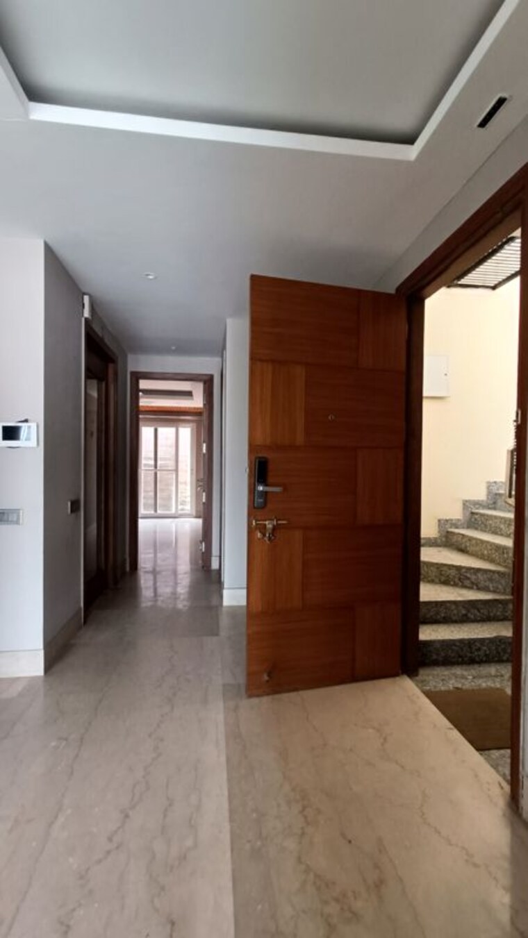 Room, sushant lok i 3 Bedroom 1900 Sq.Ft. Builder Floor In Sushant Lok I Gurgaon 10233726