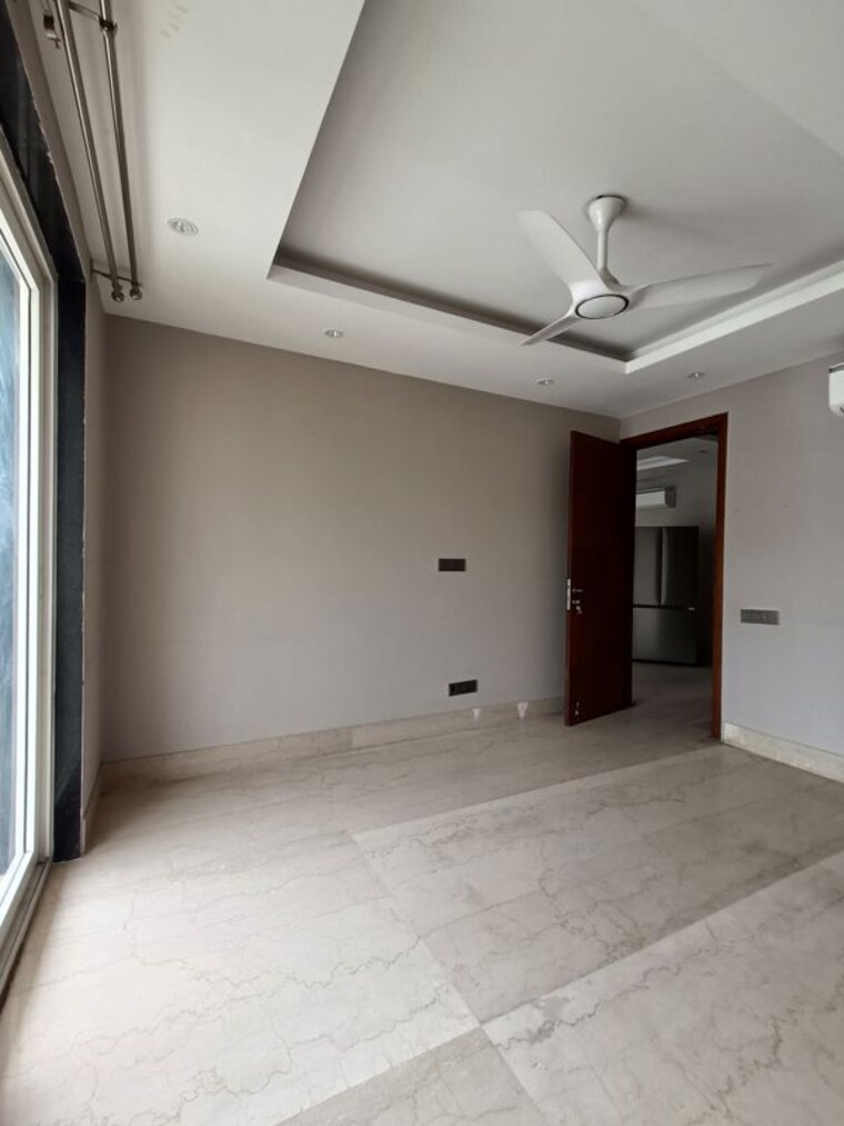 Room, sushant lok i 3 Bedroom 1900 Sq.Ft. Builder Floor In Sushant Lok I Gurgaon 10233726