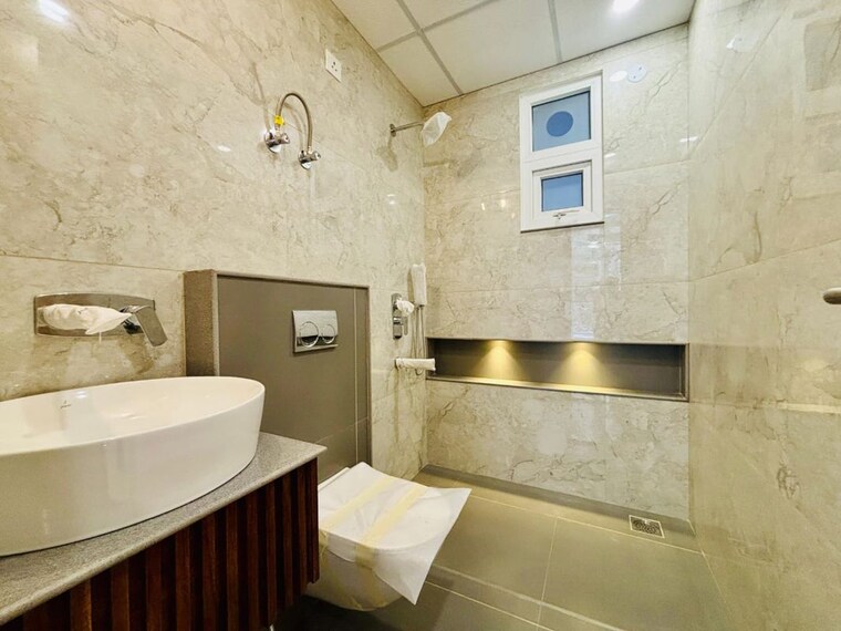 Attached Bathroom, panchkula urban estate 3 Bedroom 1800 Sq.Ft. Apartment In Panchkula Urban Estate Panchkula 10233691