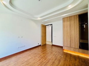 Room in 3 BHK Apartment at Panchkula Urban Estate – for Sale