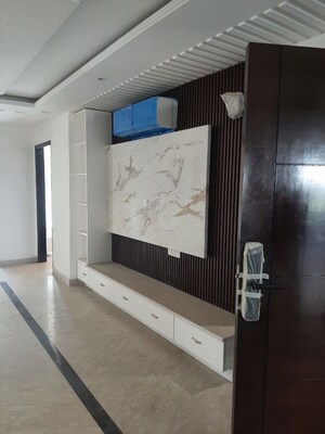 6+ BHK Builder Floor For Rent in Sector 51