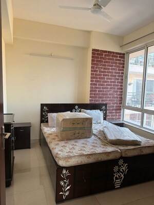 Bedroom in 2 BHK Apartment at Unitech Escape, Sector 50 – for Rent