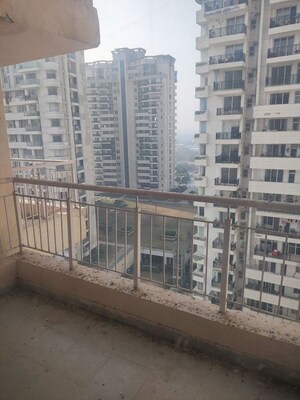 3 BHK Apartment – Exterior View View at Omaxe Hills, Sector 43 - for Sale