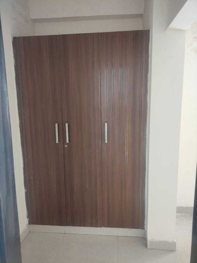 Other, omaxe-hills 3 Bedroom 1600 Sq.Ft. Apartment In Sector 43 Faridabad 10233749