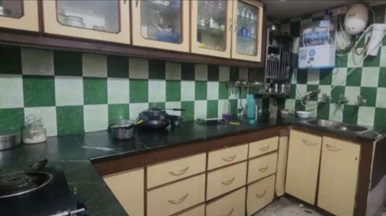 Kitchen, indira nagar 6+ Bedroom 5000 Sq.Ft. Villa In Indira Nagar Lucknow 10233759