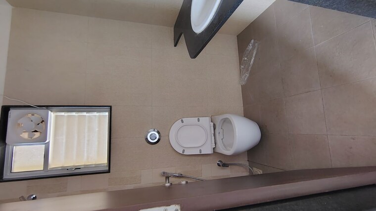 Attached Bathroom, yashwin-supernova 3 Bedroom 940 Sq.Ft. Apartment In Wakad Pune 10233795