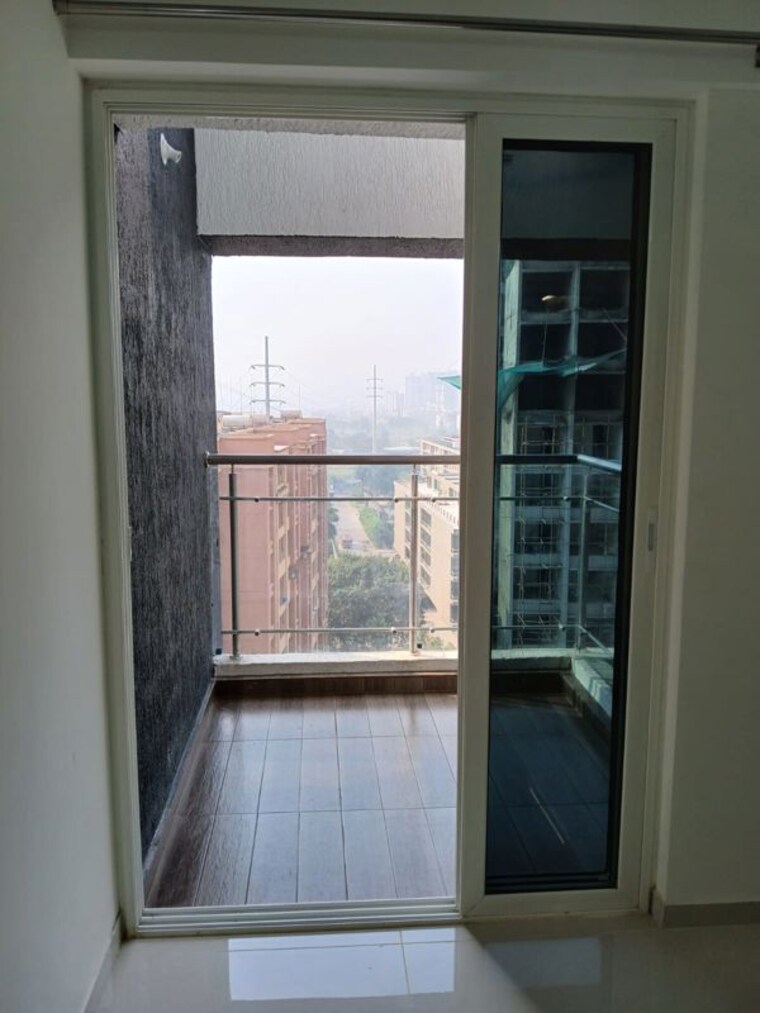 Balcony, paranjape-trident-twin-towers 1 Bedroom 550 Sq.Ft. Apartment In Wakad Pune 10233789