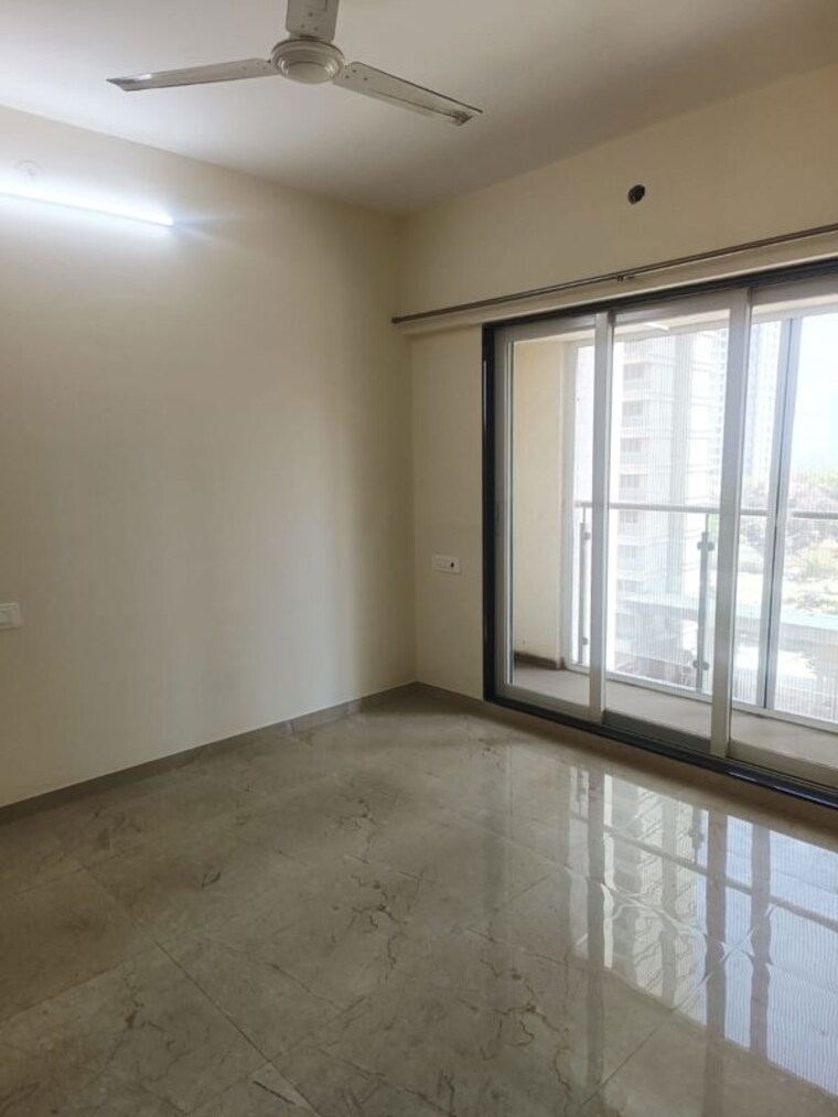 Room, dhamji-shamji-mahavir-spring-tulip-phase-1 2 Bedroom 716 Sq.Ft. Apartment In Pokhran Road No Two Thane 10233834