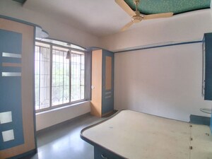 Bedroom in 3 BHK Apartment at Karve Nagar – for Rent