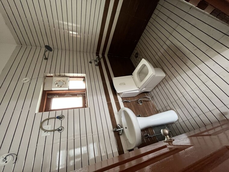 Attached Bathroom, tdi-the-grand-retreat 3 Bedroom 1154 Sq.Ft. Apartment In Sector 88 Faridabad 10233788