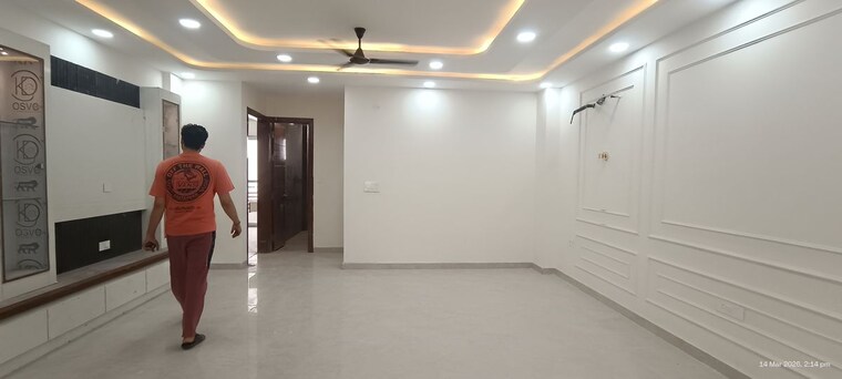Room, sector 42 3 Bedroom 165 Sq.Yd. Builder Floor In Sector 42 Faridabad 10233830