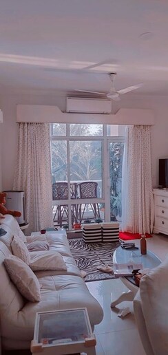 2 BHK + Extra Room Apartment For Sale in DLF Regency Park I