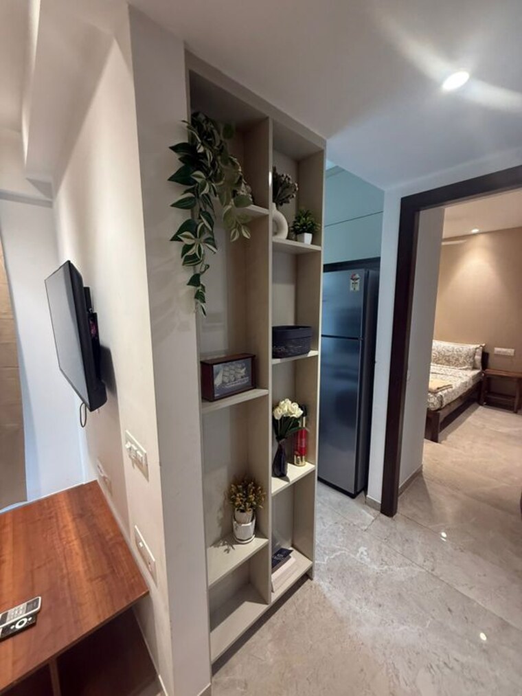 Living Room, hiranandani-regent-hill 1 Bedroom 378 Sq.Ft. Apartment In Powai Mumbai 10233873
