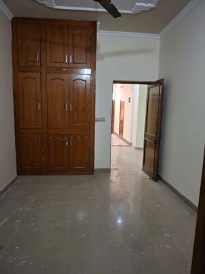 Room in 2 BHK Apartment at Capital Heights Niranjanpur, Gms Road – for Rent