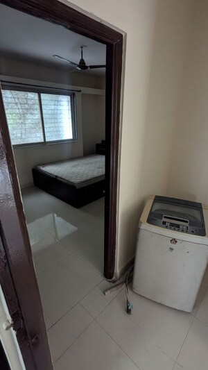 Room in 2 BHK Apartment at Tulaja Bhawani Nagar – for Rent