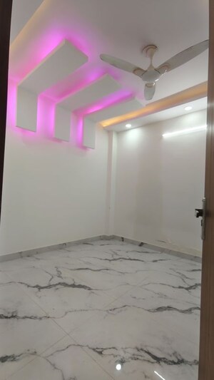 Room in 3 BHK Builder Floor at Govindpuri – for Sale