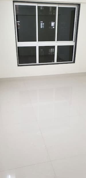 Room in 1 BHK Apartment at Laxmina Krishna Niwas, Chembur – for Rent