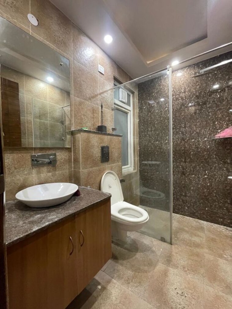 Kitchen, sushant lok iii 3 Bedroom 2000 Sq.Ft. Builder Floor In Sushant Lok Iii Gurgaon 10233988