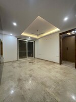 3 BHK + Study Room 2000 Sq.Ft. Builder Floor in Sushant Lok III