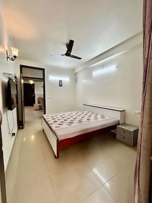 Bedroom in 3 BHK Builder Floor at Chattarpur – for Rent