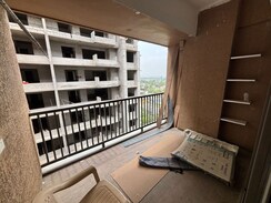 1 BHK + Study Room Apartment For Sale in Dahisar East