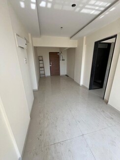 1 BHK + Study Room Apartment For Sale in Kandivali West