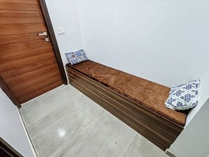 Room in 2 BHK Apartment at ACE Parkway, Sector 150 – for Rent