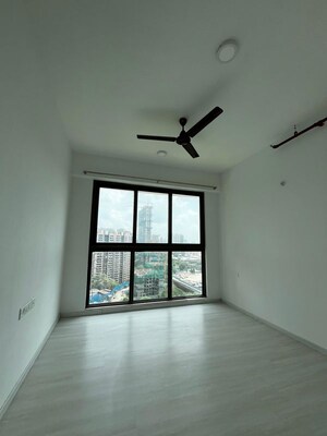 Room in 3 BHK Apartment at Kanakia Silicon Valley, Powai – for Sale