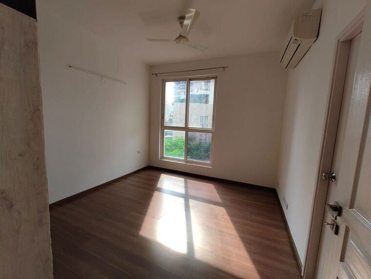 Room, bptp-mansions-park-prime 3 Bedroom 2100 Sq.Ft. Apartment In Sector 66 Gurgaon 10234048