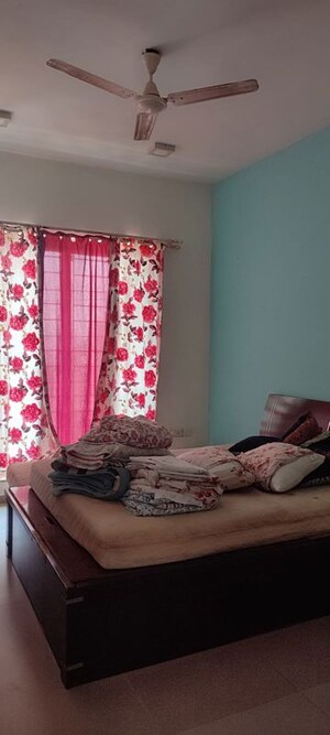 Bedroom in 3 BHK Apartment at Vasant Valley Ivy Tower, Malad East – for Rent